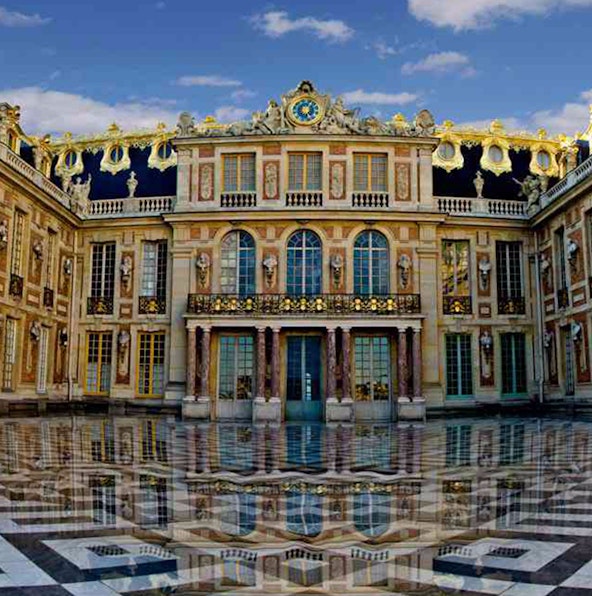 What makes the Hall of Mirrors in Versailles so special? Know here