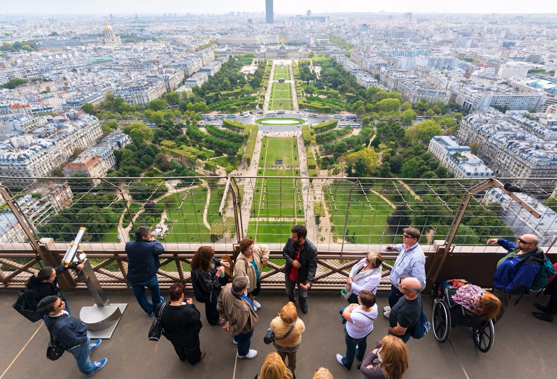 eiffel tower summit