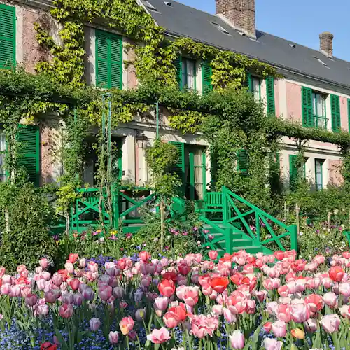 best day trips from paris - giverny