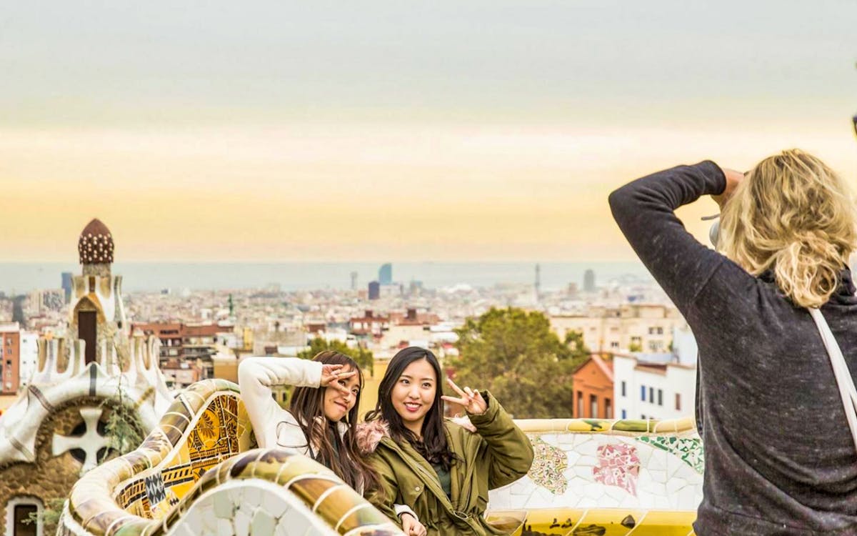het beste van barcelona: rondleiding door park güell en sagrada familia-2 het beste van barcelona: rondleiding door park güell en sagrada familia-2