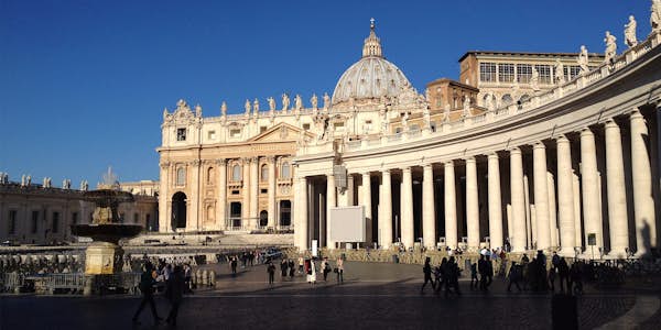vatican museums staircase - sistine chapel tickets