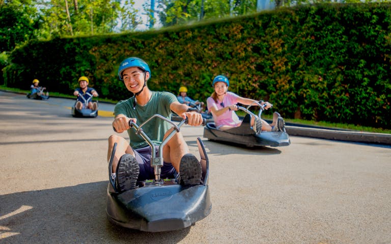 Book Skyline Luge Singapore Tickets : Top Rate Experiences 