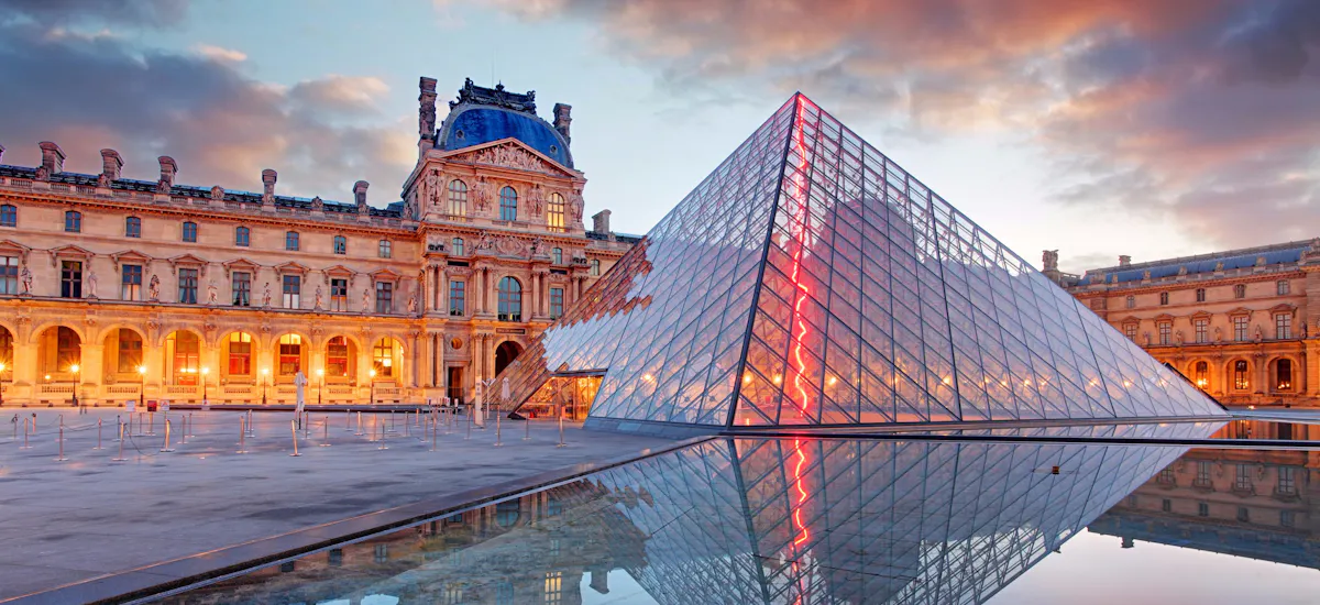 Louvre at night