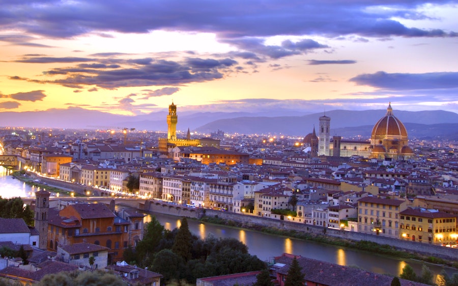 Exclusive Guided Evening Florence City Walk