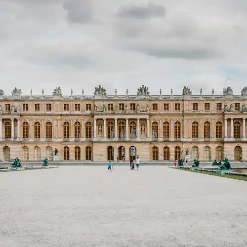 best day trips from paris - versailles