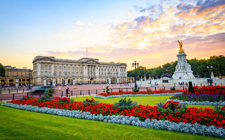 Buckingham Palace Tickets with Audioguide | Get the Best Prices With