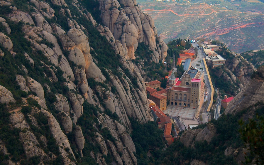 Montserrat Day Out - All Inclusive Transportation Pass from Barcelona
