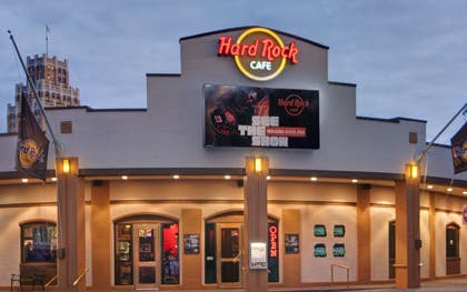 Hard Rock Cafe Niagara Falls Usa Niagara Falls Canada Headout