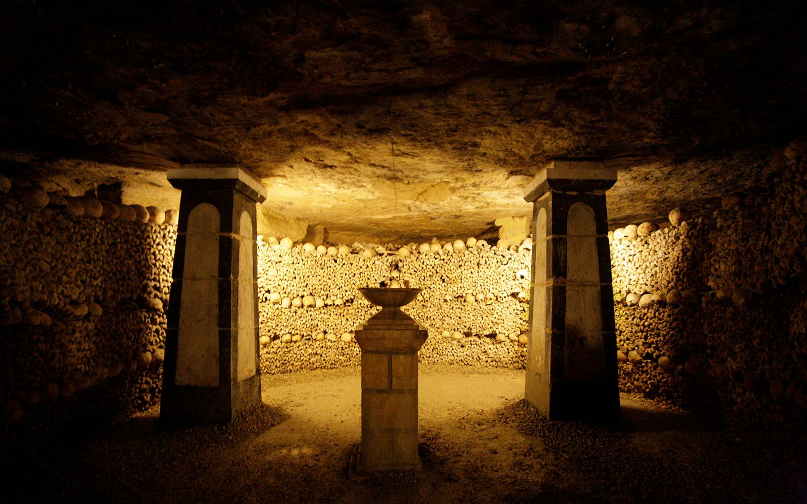 A 5-Step Guide On How To Skip The Line at Paris Catacombs