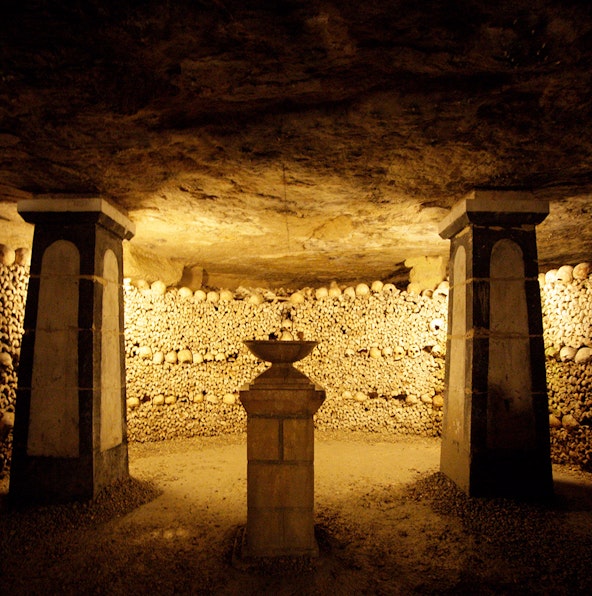 5-step guide on how to skip the line at the Paris Catacombs