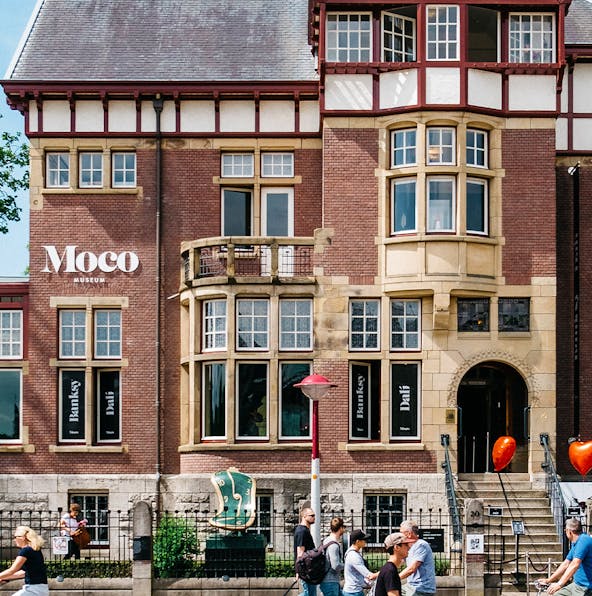 Unveiling Modern Marvels: Amsterdam Moco Museum’s Contemporary Art Oasis