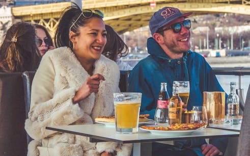 Cruzeiro de 70 minutos no Danúbio com pizza cerveja ilimitada