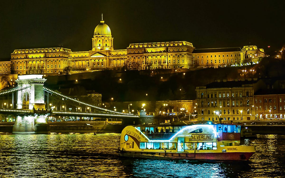 budapeste: cruzeiro turístico de 70 minutos pelo rio danúbio-4 budapeste: cruzeiro turístico de 70 minutos pelo rio danúbio-4