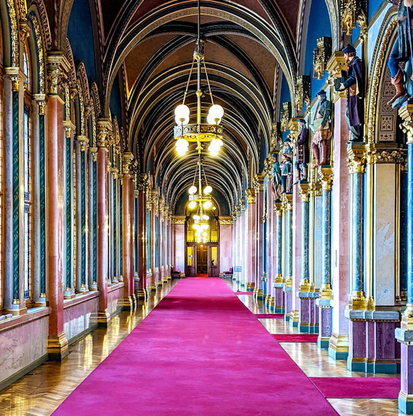 The ultimate guide to the Budapest Parliament Building