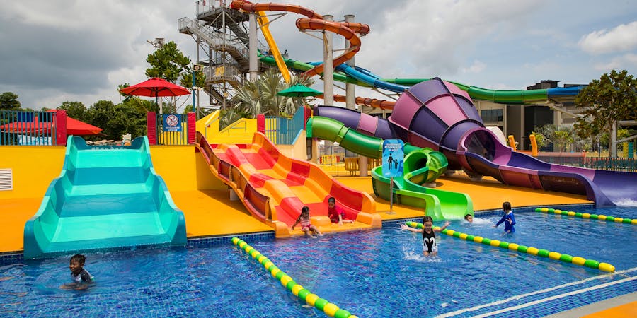 Singapore in January - Adventure Cove Waterpark