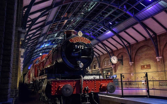 warner bros studio tour london harry potter youtube