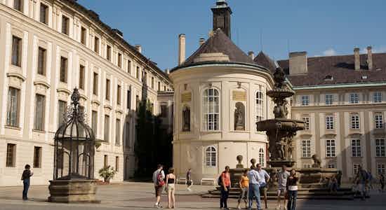 prague river cruises and tour