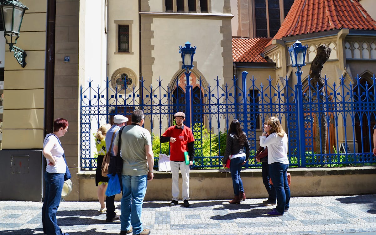 walking tour of old town and jewish quarter-7 walking tour of old town and jewish quarter-7