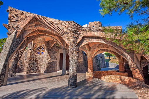#Colonia Guell Tickets With Transportation to/from Barcelona