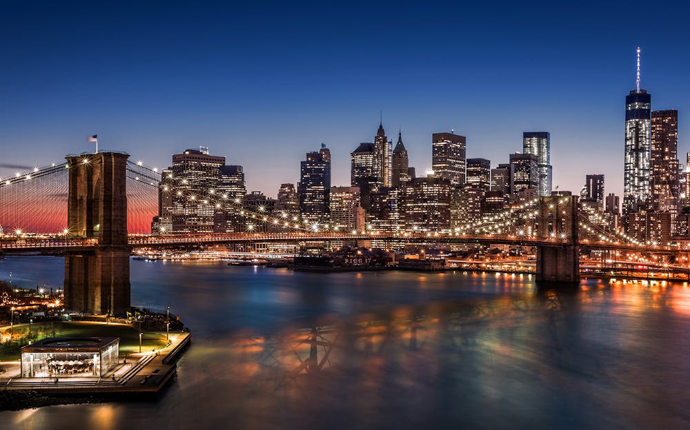 Circle Line New York Harbour Lights Cruise Only £26.65 Tickets.co.uk