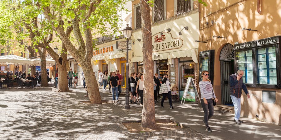 rome in april-ghosts Tour