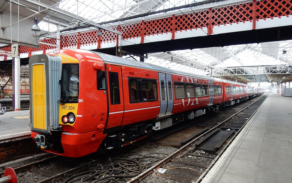 train travel to london heathrow