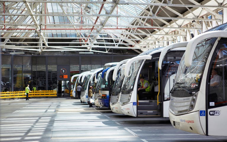 national express heathrow terminal 2 to london