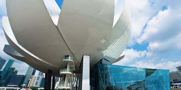 best time to visit barcelona