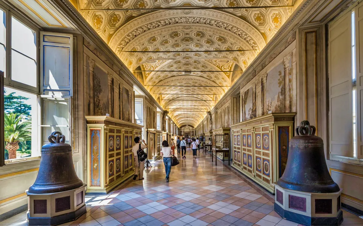 Your Ultimate Guide To Exploring The Sistine Chapel in Rome Your Ultimate Guide To Exploring The Sistine Chapel in Rome