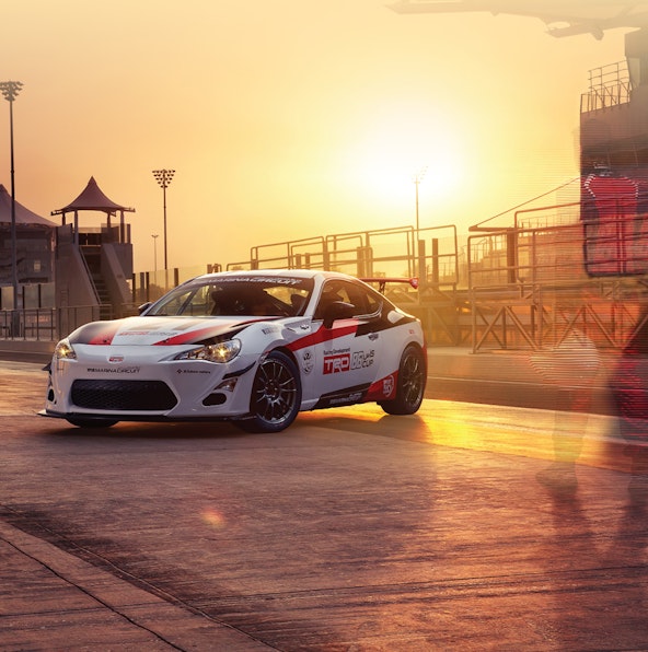 Your Guide To Experiencing The Yas Marina Circuit Tour