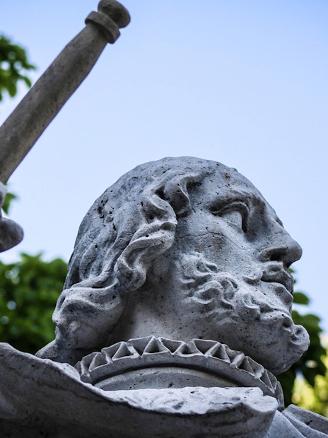 Statue in El Retiro Park, part of Madrid’s Prado Museum and El Retiro Park Guided Tour.