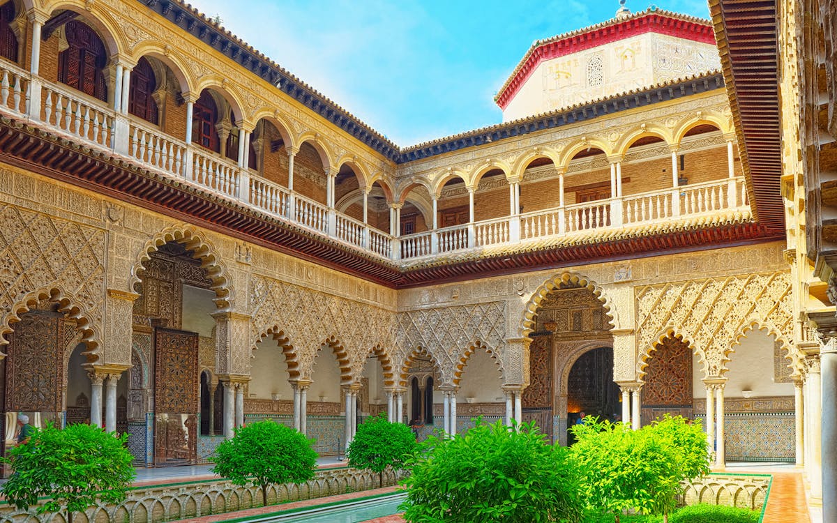fast track guided tour to alcazar of seville-2 fast track guided tour to alcazar of seville-2