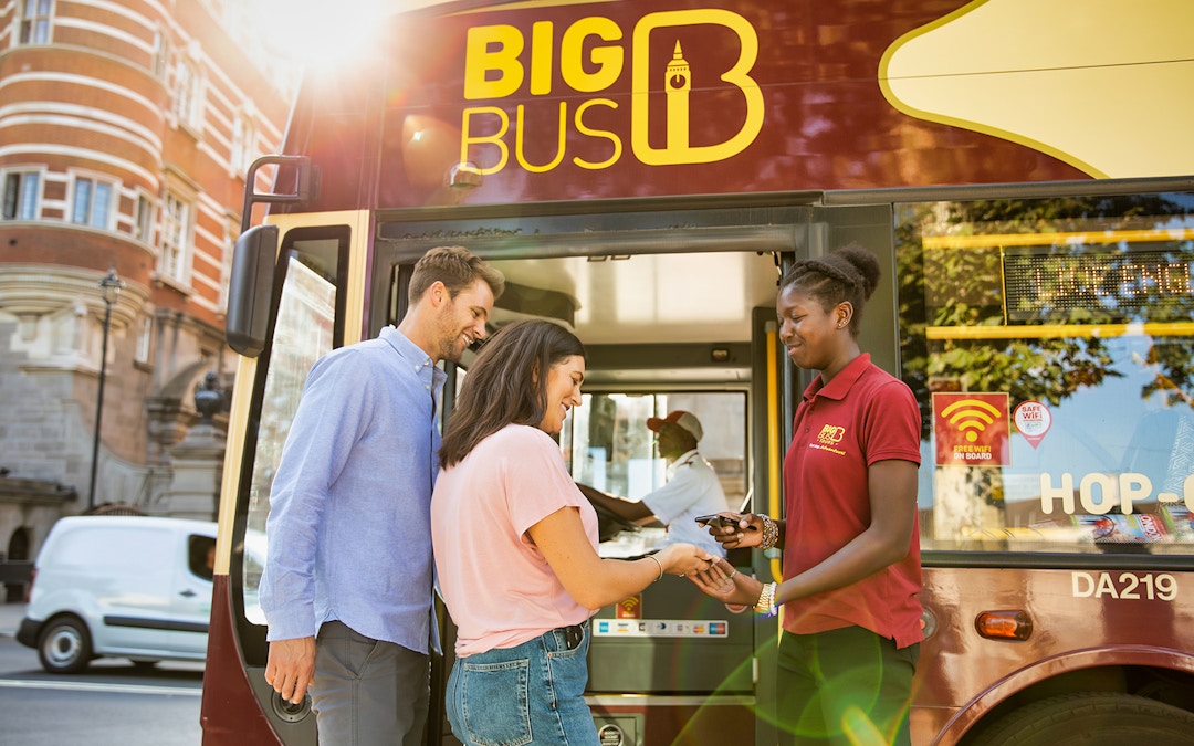 Jurassic World Exhibition Ticket - getting there - Bus