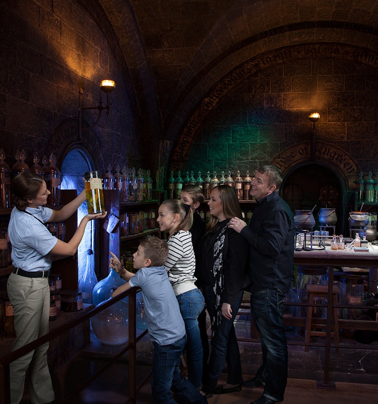 London Harry Potter Warner Brothers Studio Tour Transfers London United Kingdom Getyourguide