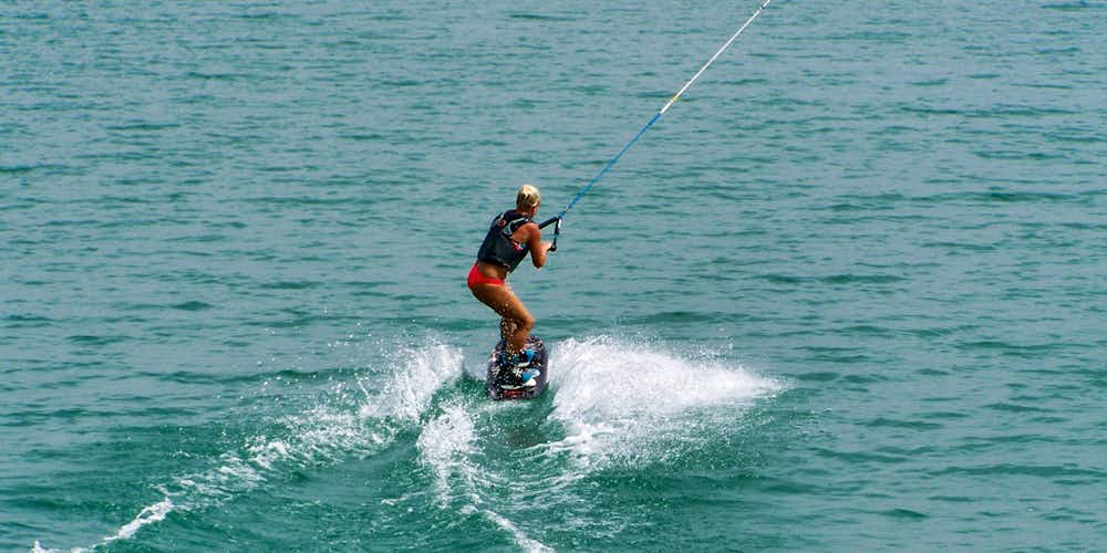 Water sports in Dubai - zup boarding
