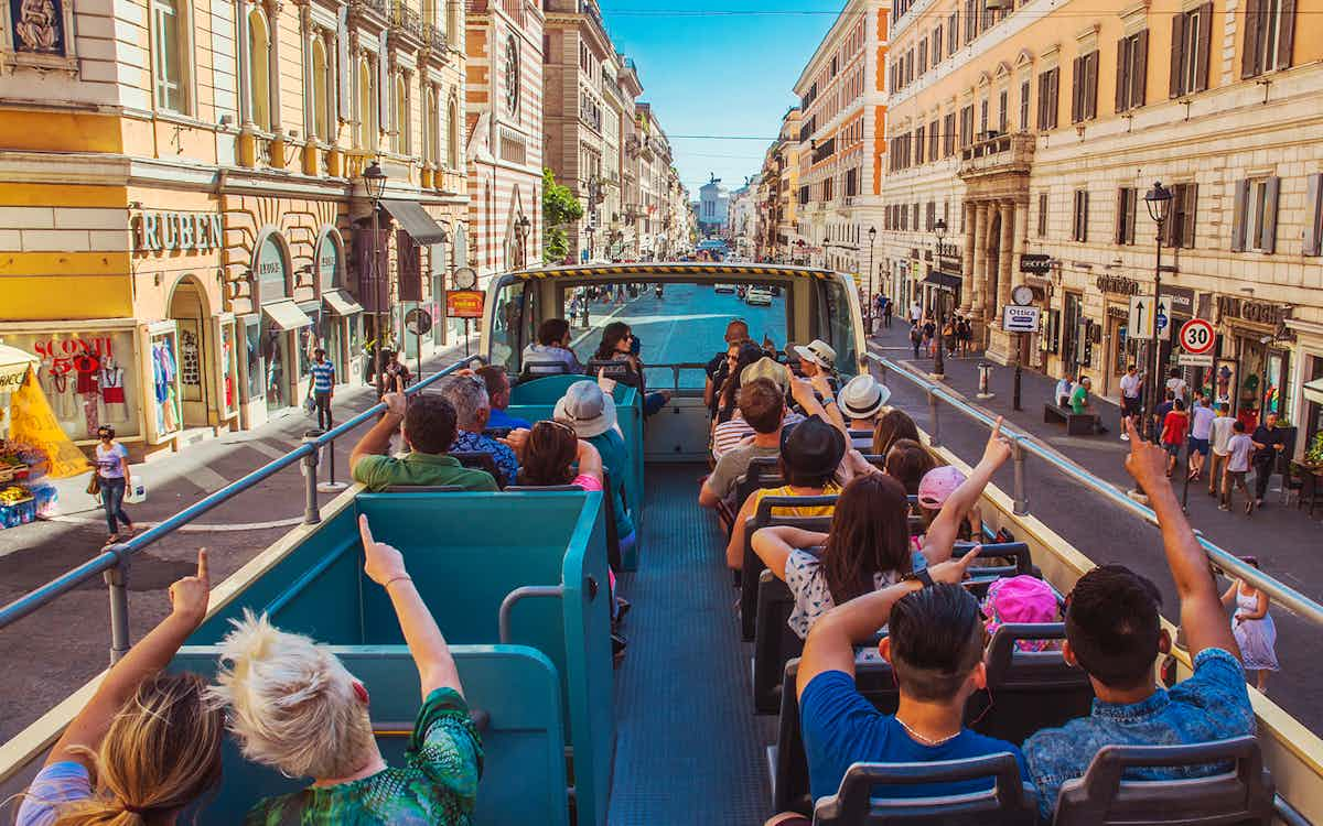 guided bus tour rome