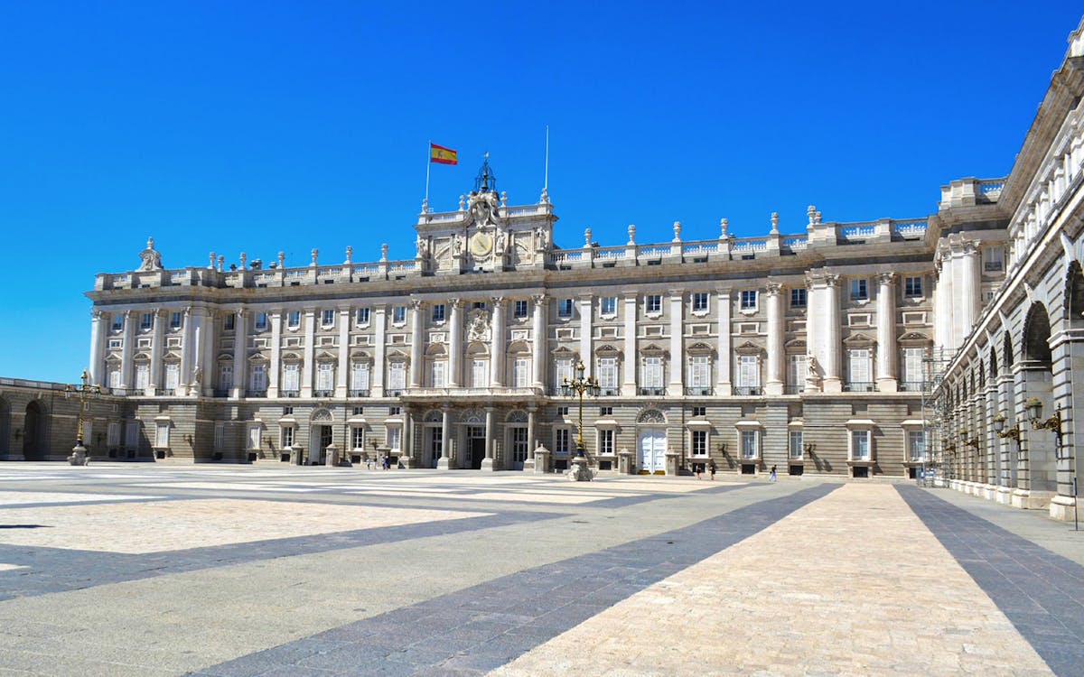madrid’s royal palace and el retiro park guided tour-6 madrid’s royal palace and el retiro park guided tour-6