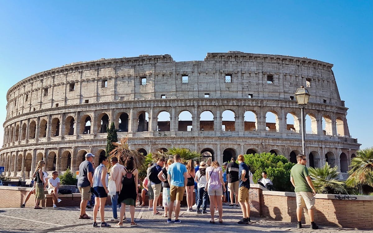 halbprivate tour durch das kolosseum mit gladiatoreneingang & arenaboden-1 halbprivate tour durch das kolosseum mit gladiatoreneingang & arenaboden-1
