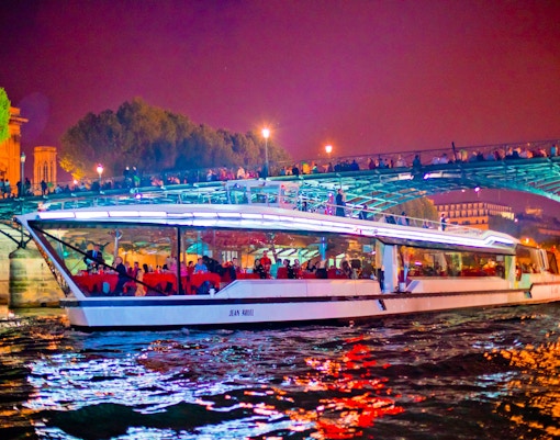 Crociera in Bateaux Mouches con cena