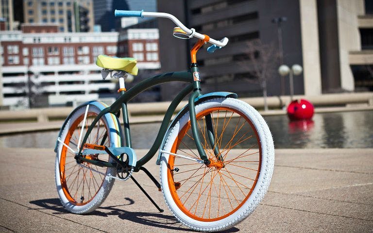 Colorful bike near urban fountain on LA in a Day Bike Adventure.