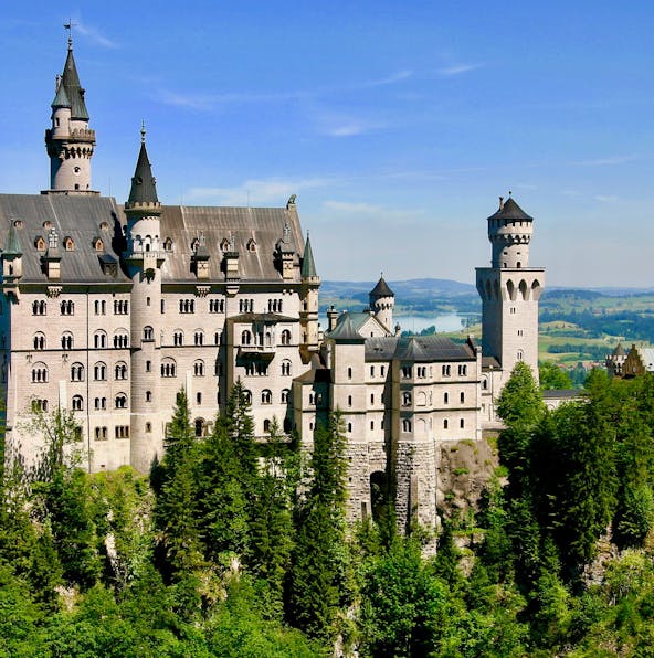 A Neuschwanstein Castle tour from Munich: Your all-inclusive guide to the fairytale castle
