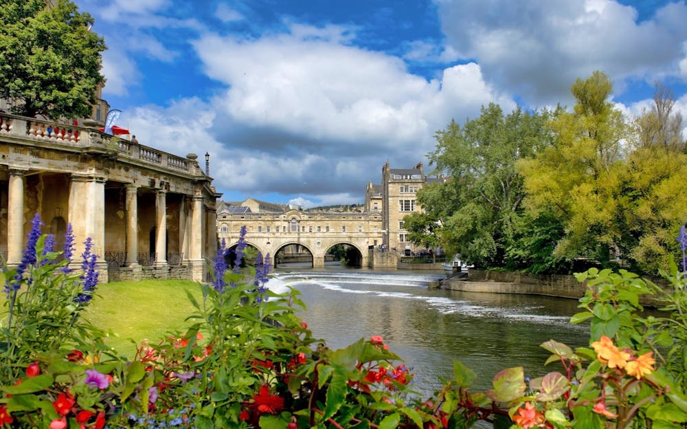 Windsor Castle, Stonehenge and Bath Tour from London Tickets.co.uk