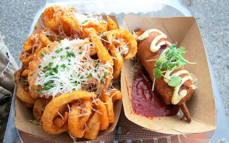 Warner Brothers World Abu Dhabi food and drinks