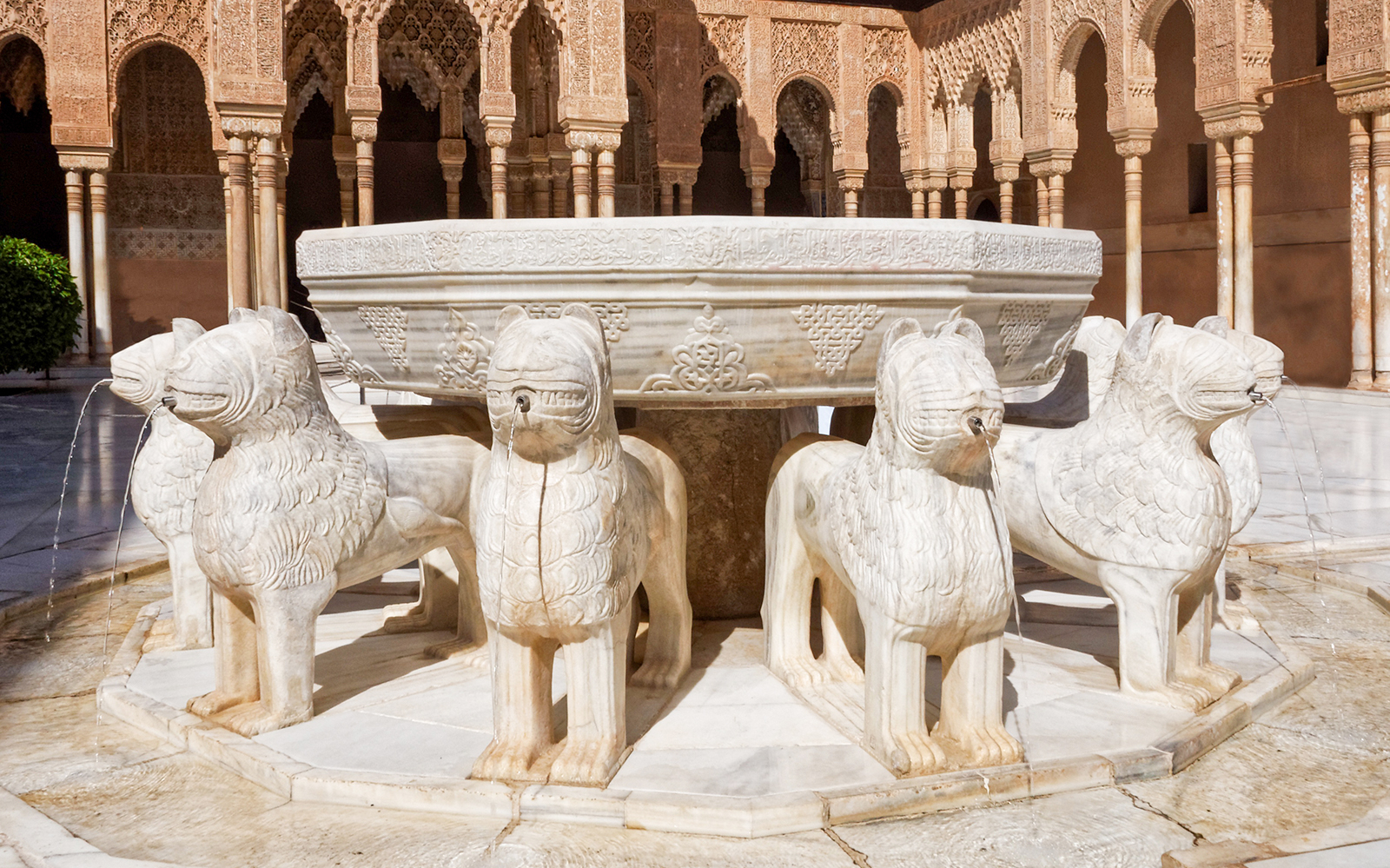 Alhambra Granada Travel Tips