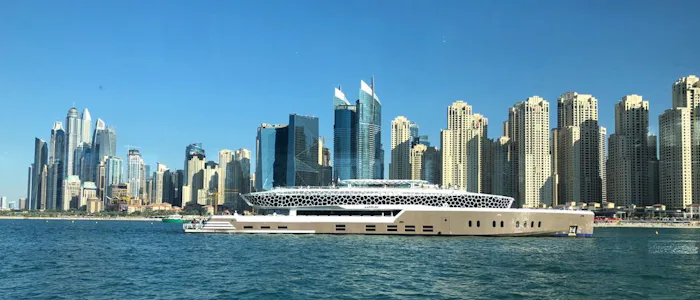 yacht ride dubai