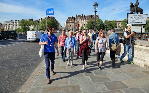 Notre Dame Tour with Towers and Île de la Cité