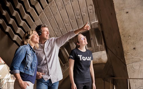 guided walking tour of sydney opera house-1