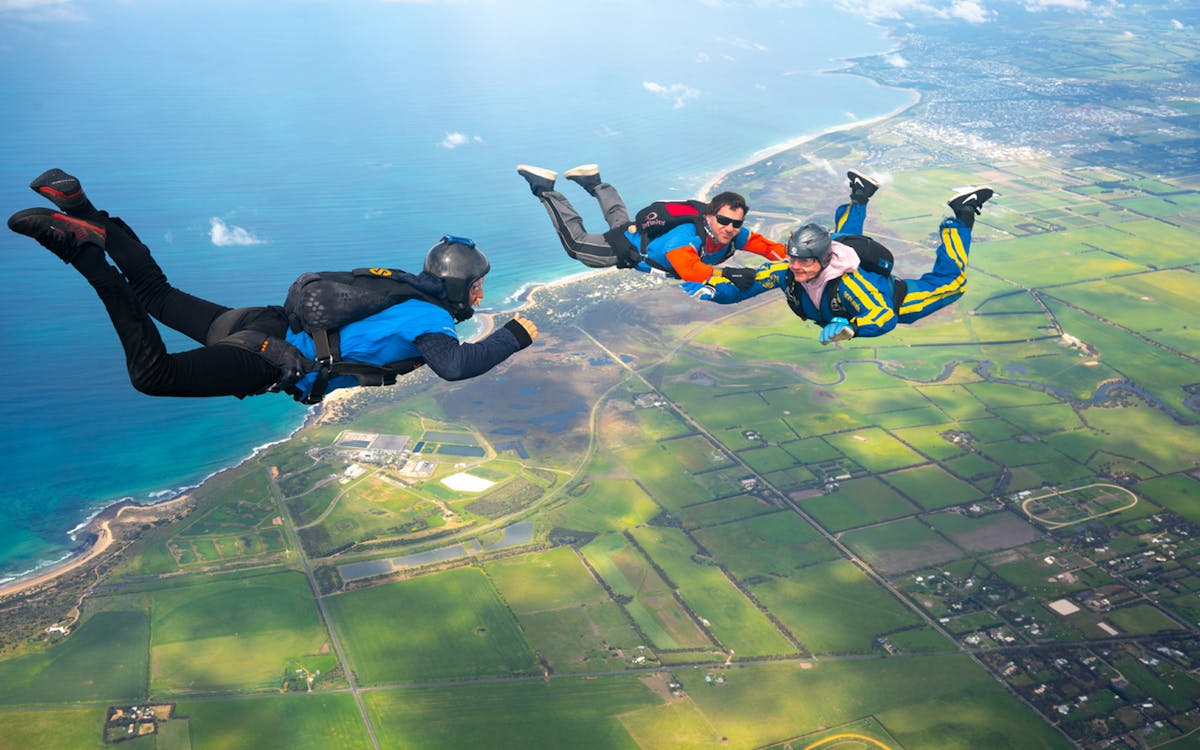 tandem skydive great ocean road - 15,000ft/8000 ft & weekday special offer-6 tandem skydive great ocean road - 15,000ft/8000 ft & weekday special offer-6