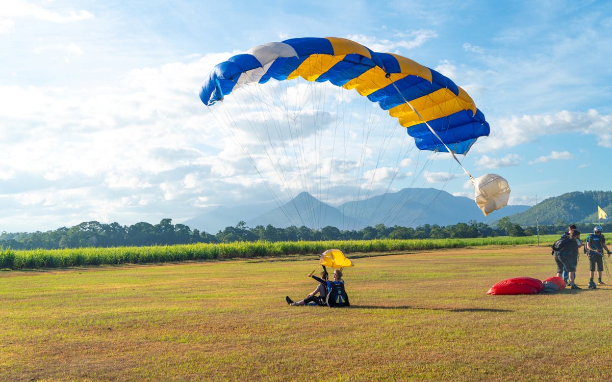 tandem skydive yarra valley - 15,000 ft-9 tandem skydive yarra valley - 15,000 ft-9