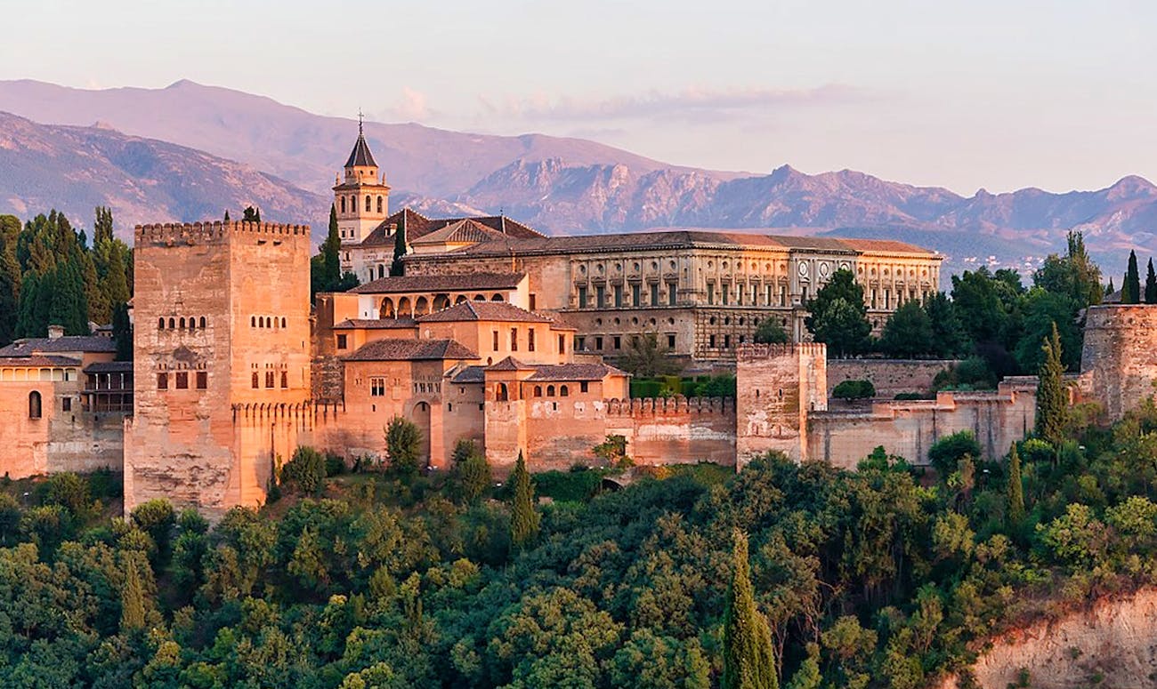 Granada Travel guide